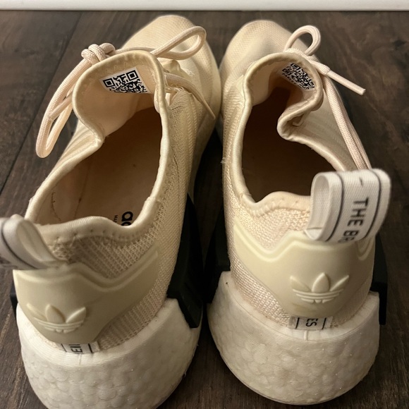 ADIDAS - NMD R1 Ecru Tint Beige Sneakers - US Men’s Size 6 / US Women’s Size 7.5 - Picture 5 of 7